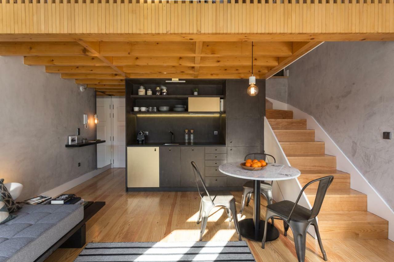 Апартаменты Gold & Grey Loft Almada Порту Экстерьер фото